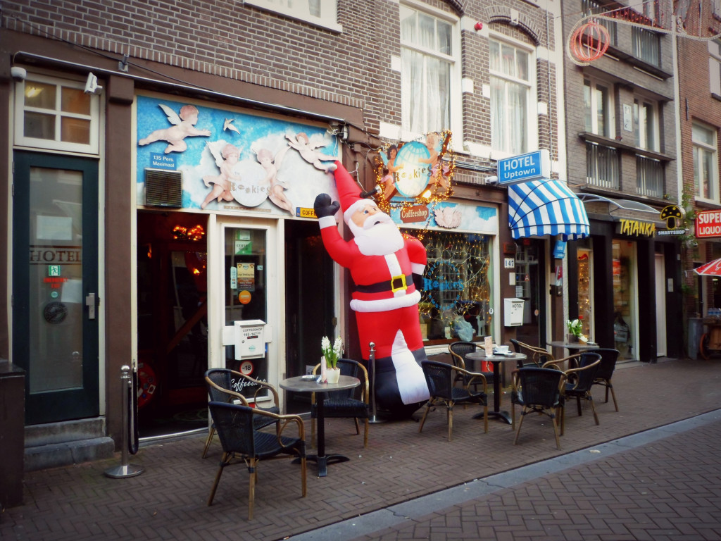 Амстердамский кофешоп