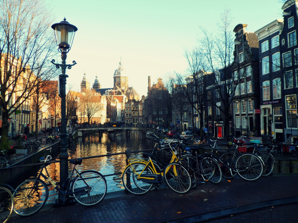 каналы в Амстердаме